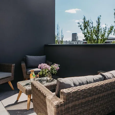 Apartment Mieszczanska, Nowoczesny Z 2 Sypialniami, Tarasem I Parkingiem W Centrum Wroclawia Fair Wroclaw