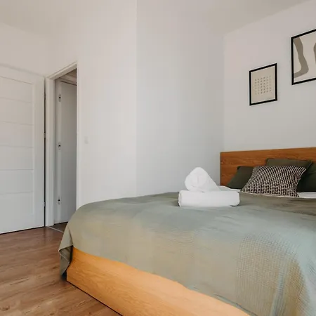 Apartment Mieszczanska, Nowoczesny Z 2 Sypialniami, Tarasem I Parkingiem W Centrum Wroclawia Fair Wroclaw